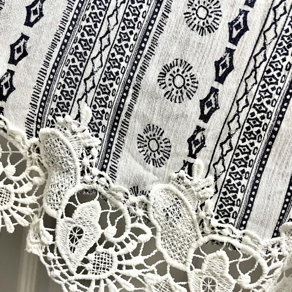 Abercrombie high neck crop top - Picture 3 of 4